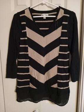 Dana Buchman Black and Beige Striped Knit Top